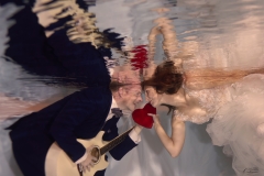 Unterwasser Hochzeit Shooting mit Julia & Bastian
