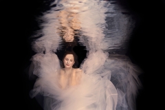 Unterwasser Hochzeit Shooting mit Julia & Bastian